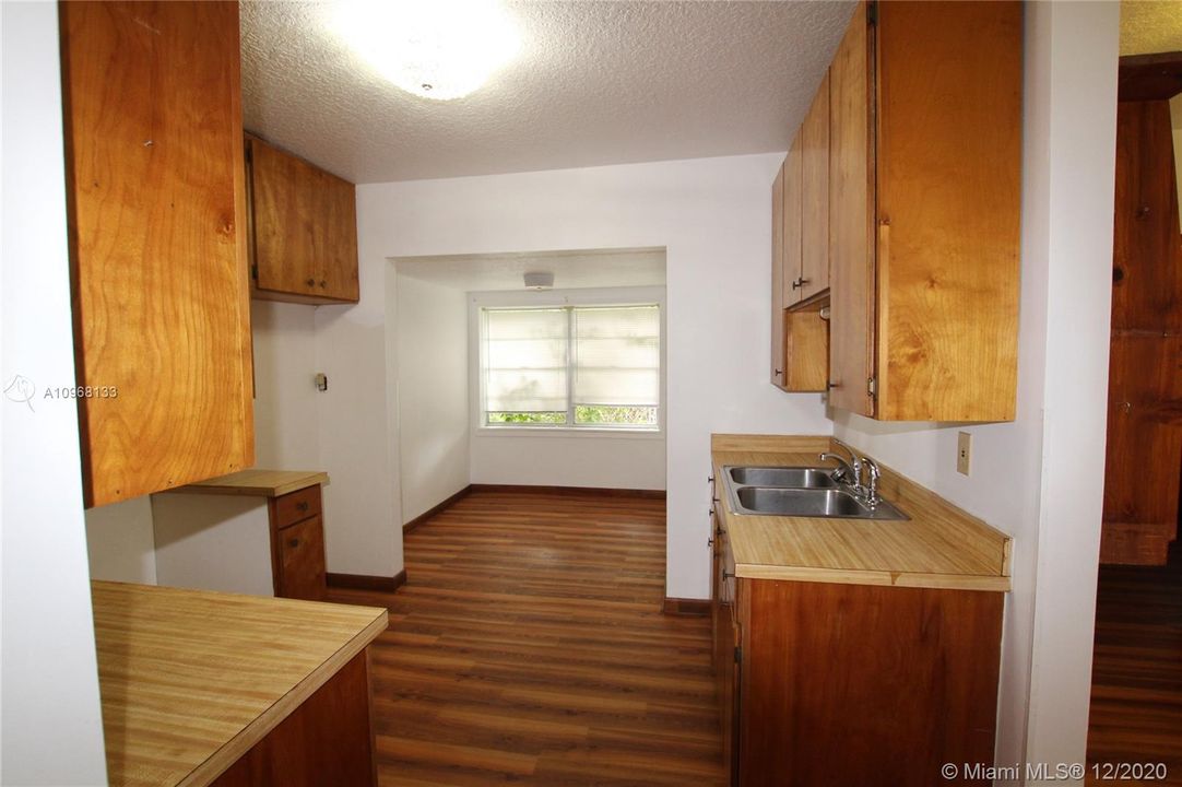 Recently Sold: $164,500 (3 beds, 1 baths, 0 Square Feet)