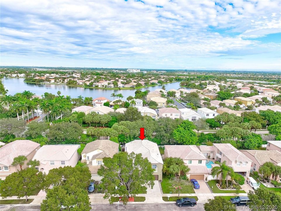 Recently Sold: $525,000 (4 beds, 2 baths, 2880 Square Feet)