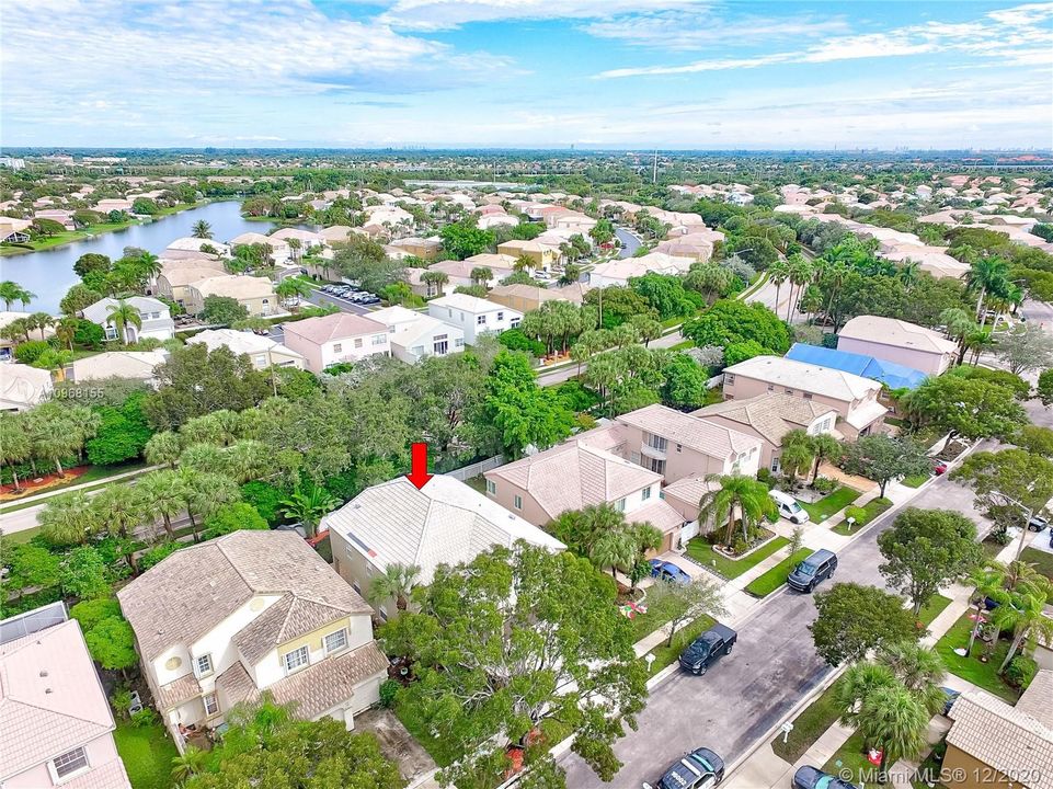Recently Sold: $525,000 (4 beds, 2 baths, 2880 Square Feet)