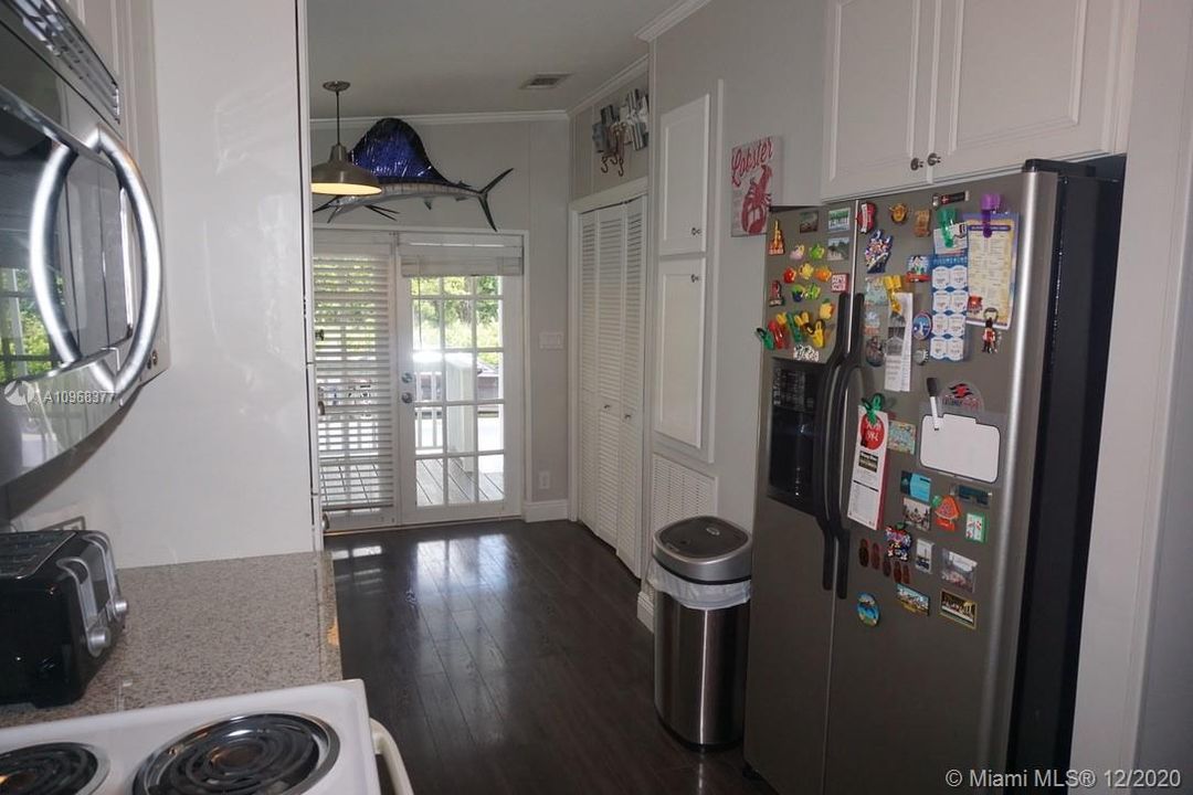 Recently Rented: $2,500 (3 beds, 2 baths, 1152 Square Feet)