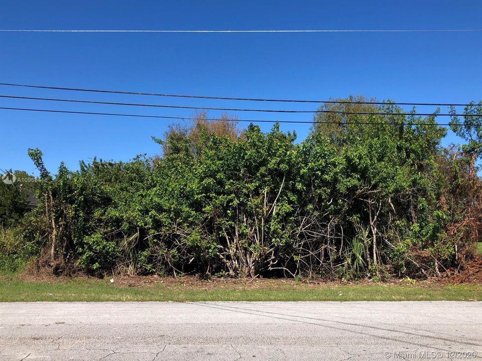 Recently Sold: $50,000 (0.23 acres)