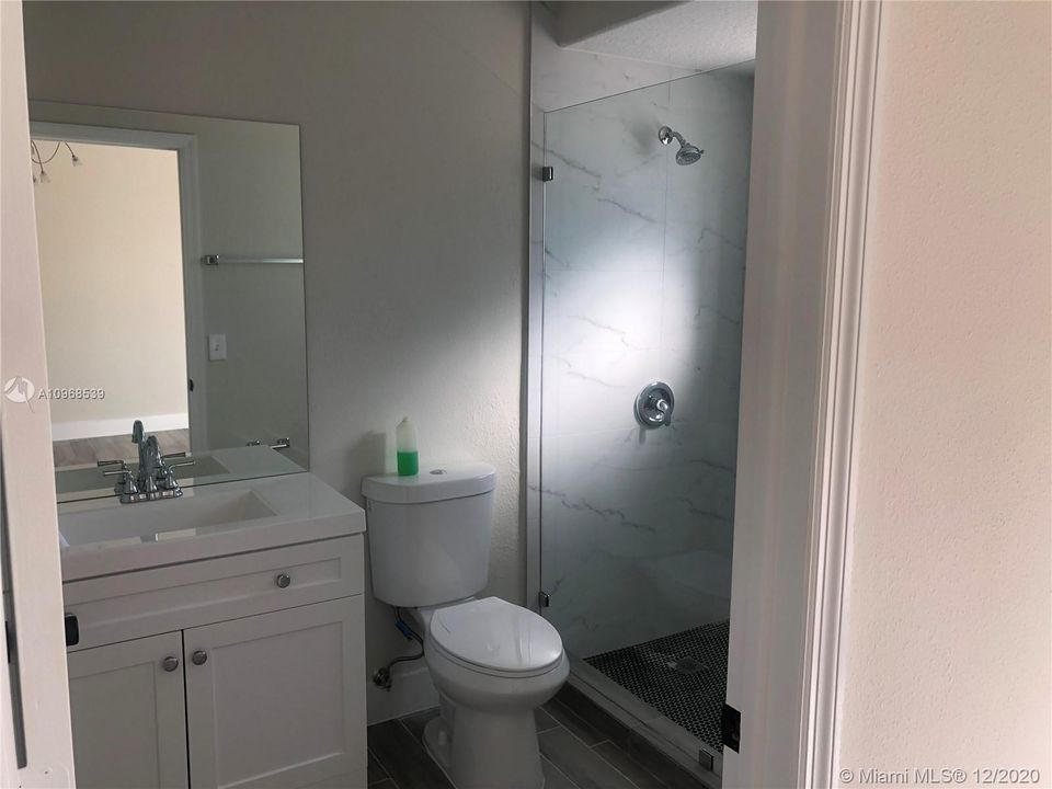 Recently Rented: $2,500 (3 beds, 2 baths, 1608 Square Feet)