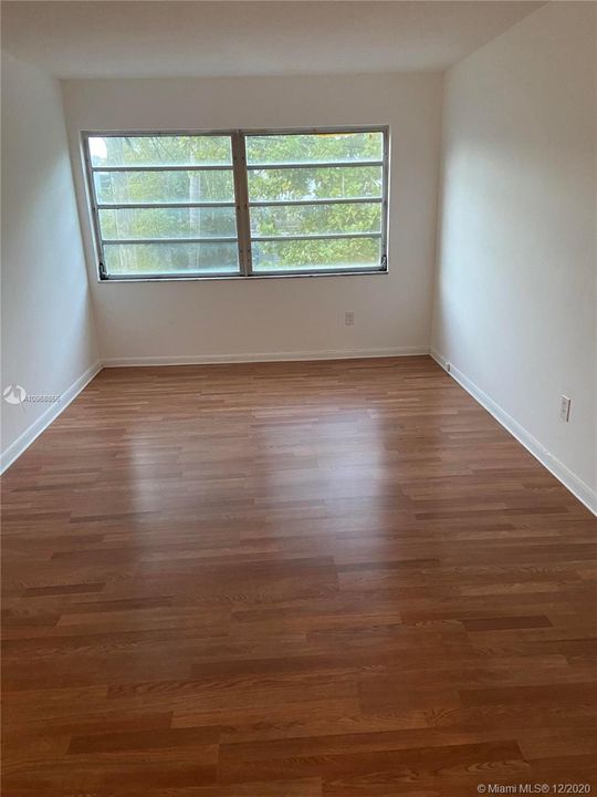 Recently Rented: $1,500 (2 beds, 1 baths, 25325 Square Feet)