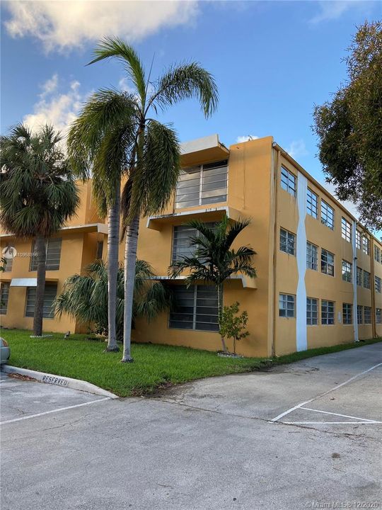 Recently Rented: $1,500 (2 beds, 1 baths, 25325 Square Feet)