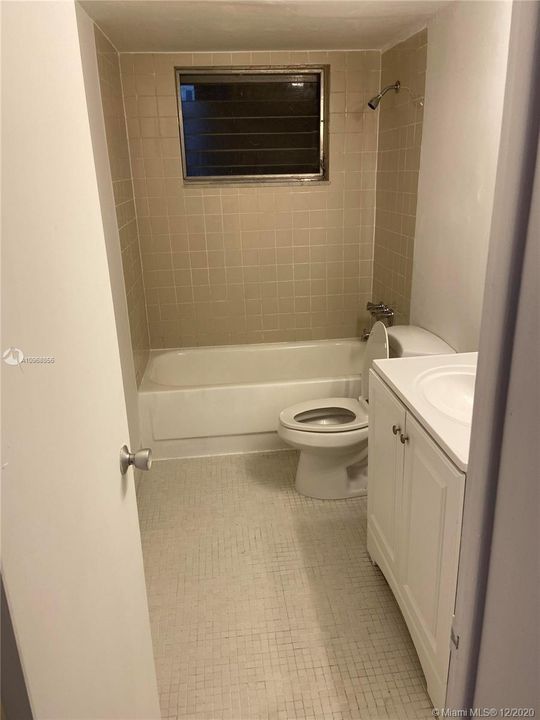 Recently Rented: $1,500 (2 beds, 1 baths, 25325 Square Feet)