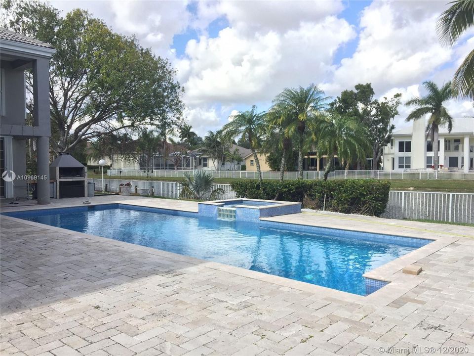 Recently Rented: $5,000 (5 beds, 5 baths, 4766 Square Feet)