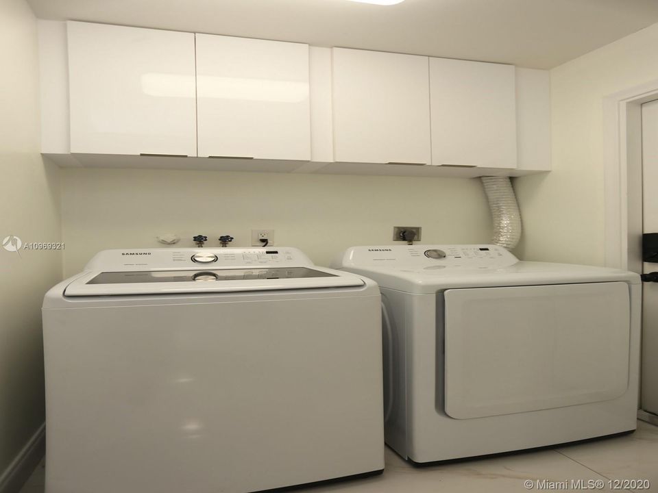 Vendido Recientemente: $434,900 (4 camas, 2 baños, 0 Pies cuadrados)