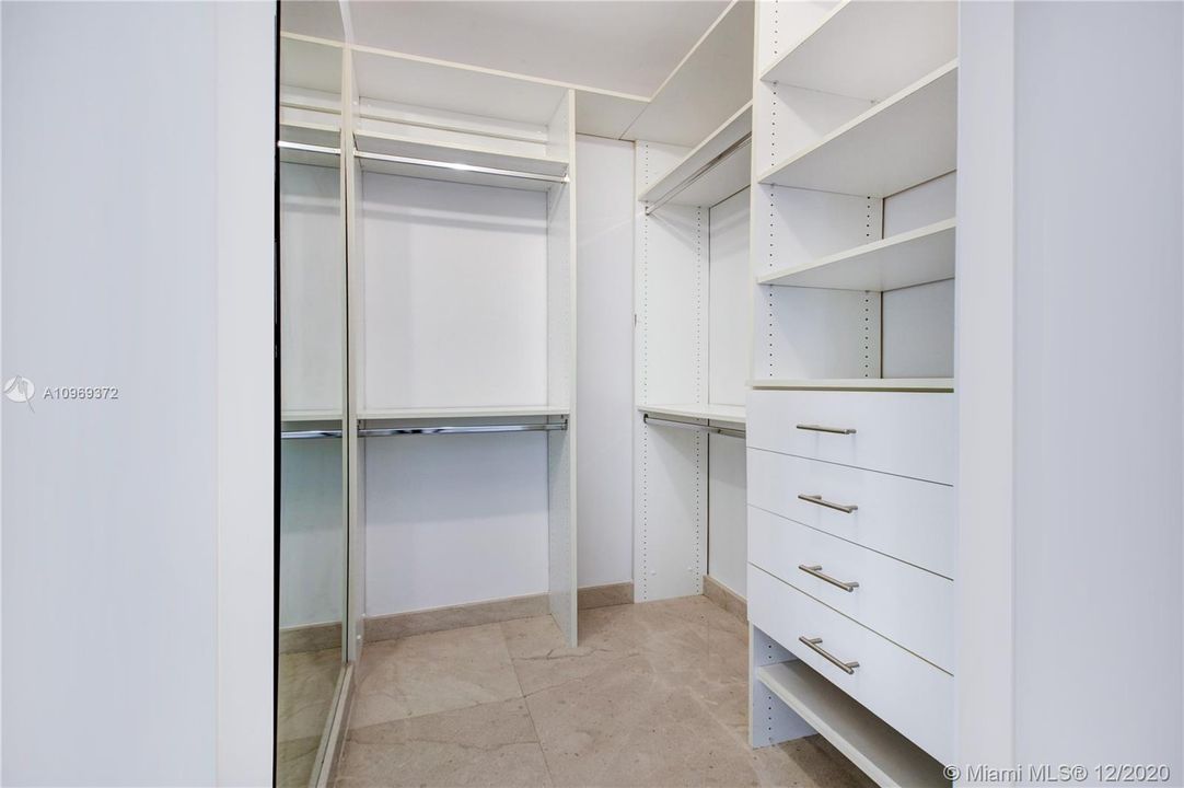 Недавно арендовано: $12,000 (3 спален, 3 ванн, 2127 Квадратных фут)