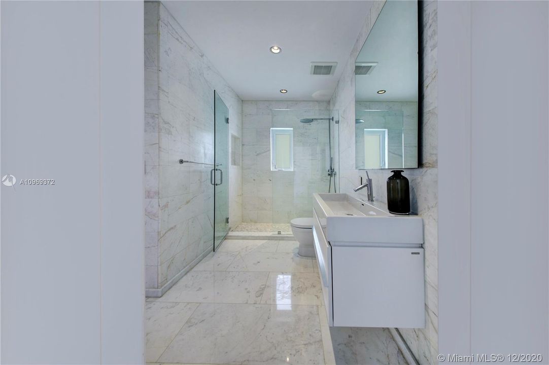 Недавно арендовано: $12,000 (3 спален, 3 ванн, 2127 Квадратных фут)