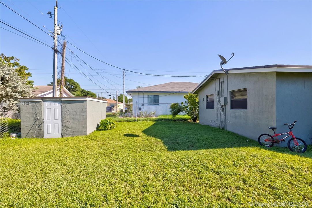 Vendido Recientemente: $215,000 (3 camas, 1 baños, 1112 Pies cuadrados)