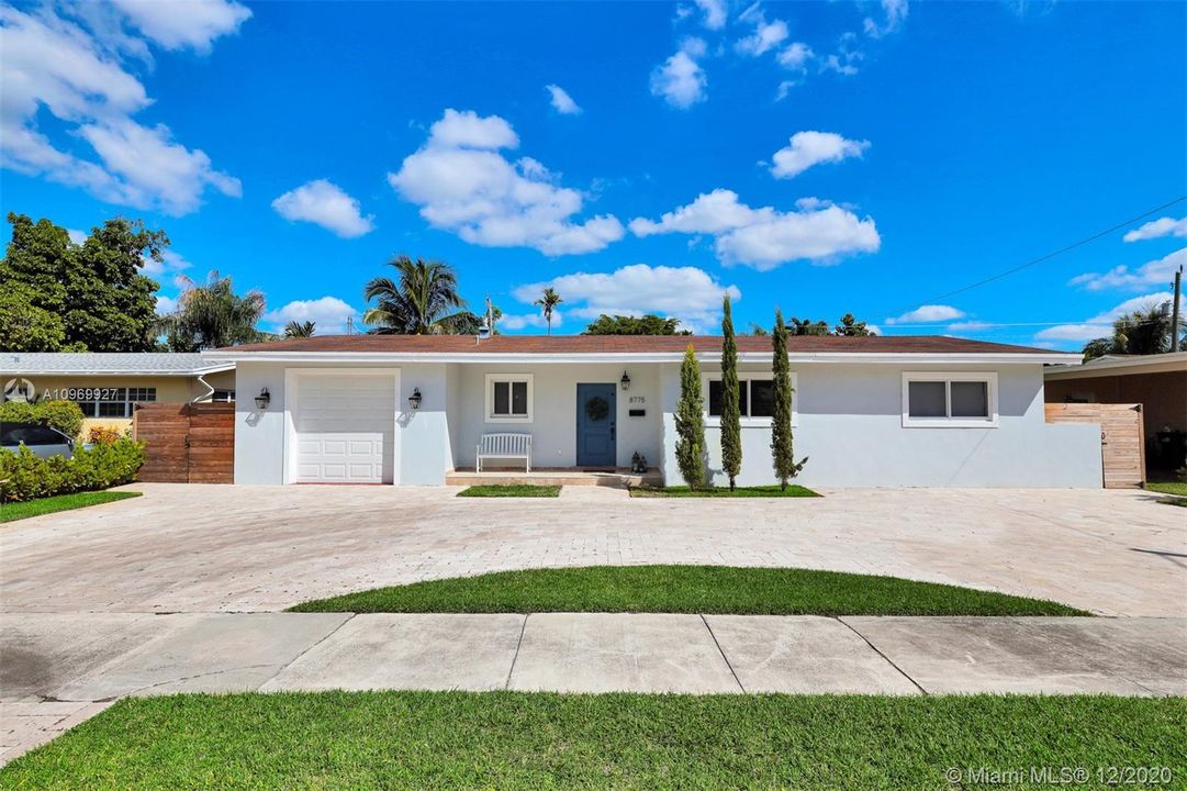 Vendido Recientemente: $535,000 (3 camas, 2 baños, 1432 Pies cuadrados)