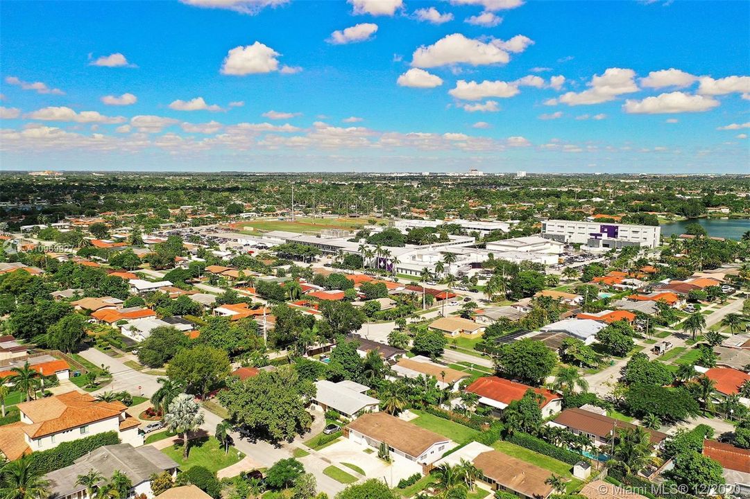 Vendido Recientemente: $535,000 (3 camas, 2 baños, 1432 Pies cuadrados)