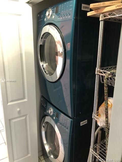 Recientemente alquilado: $2,500 (3 camas, 2 baños, 1342 Pies cuadrados)