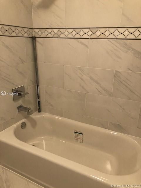 Recientemente alquilado: $2,500 (3 camas, 2 baños, 1342 Pies cuadrados)