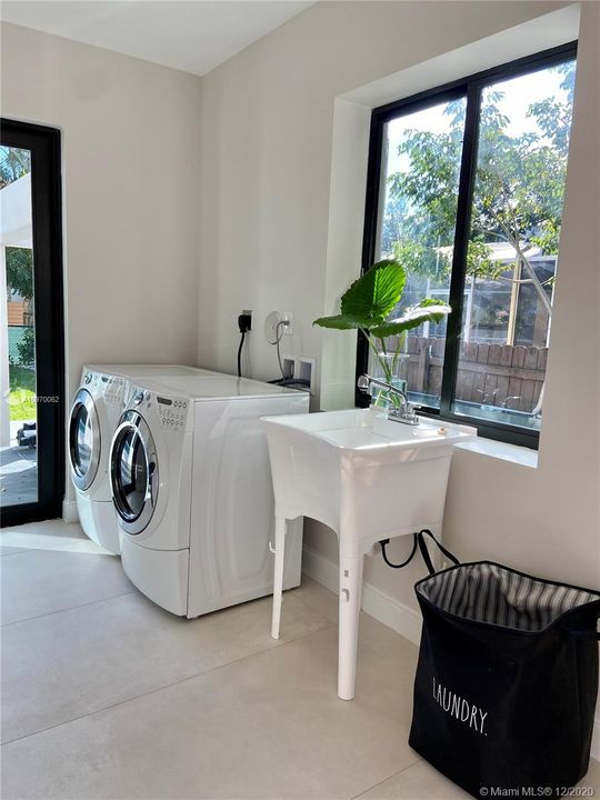 Vendido Recientemente: $1,180,000 (3 camas, 2 baños, 0 Pies cuadrados)