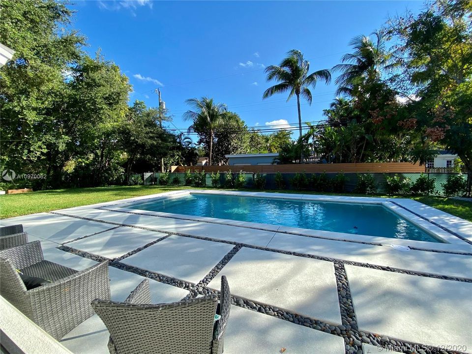 Vendido Recientemente: $1,180,000 (3 camas, 2 baños, 0 Pies cuadrados)
