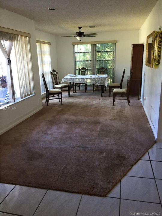 最近售出: $419,000 (3 贝兹, 3 浴室, 1844 平方英尺)