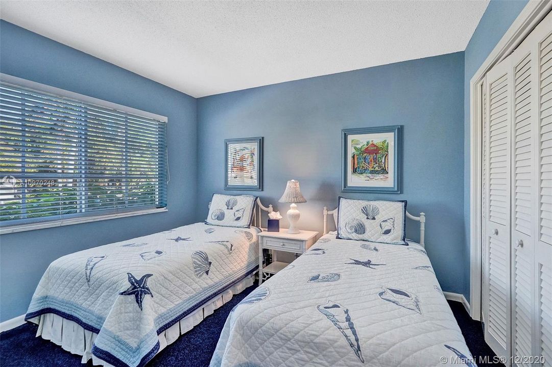 Recently Sold: $625,000 (3 beds, 2 baths, 1200 Square Feet)