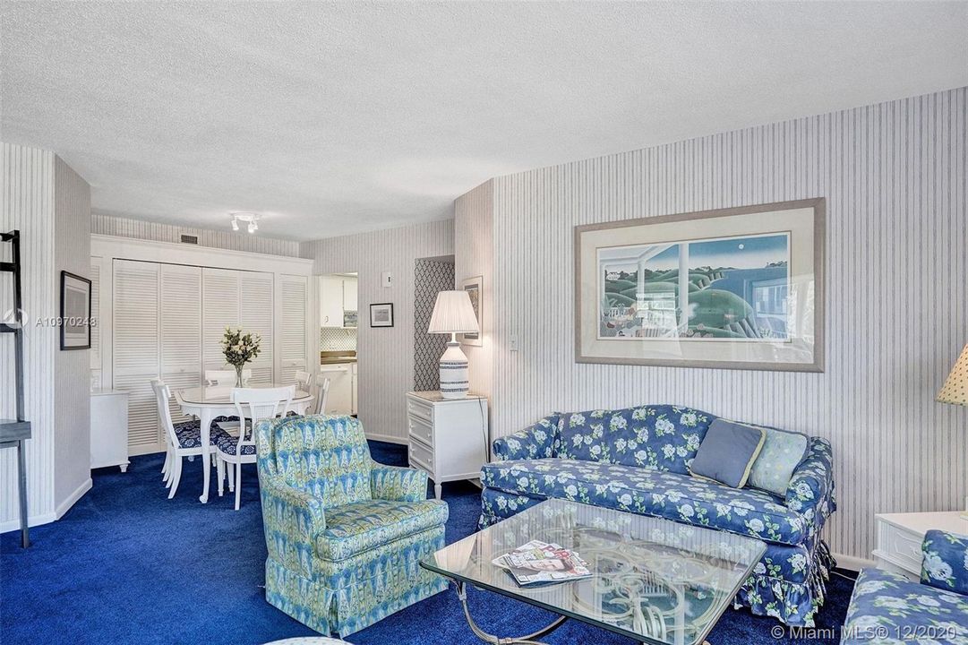 Recently Sold: $625,000 (3 beds, 2 baths, 1200 Square Feet)