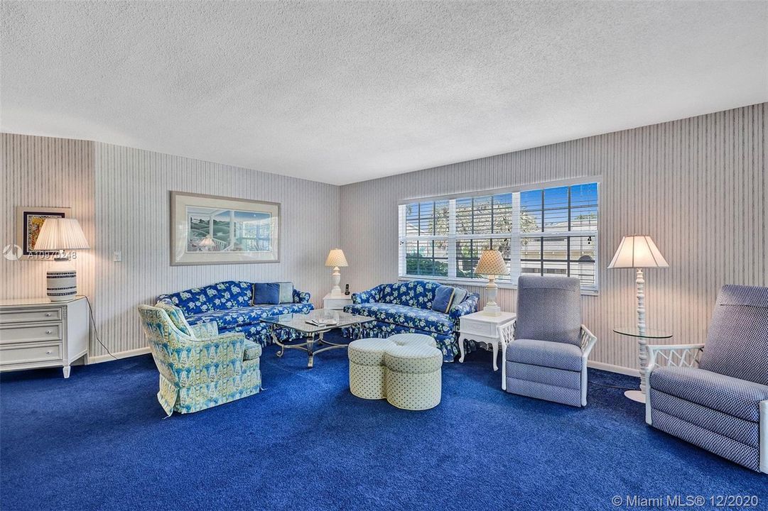 Recently Sold: $625,000 (3 beds, 2 baths, 1200 Square Feet)