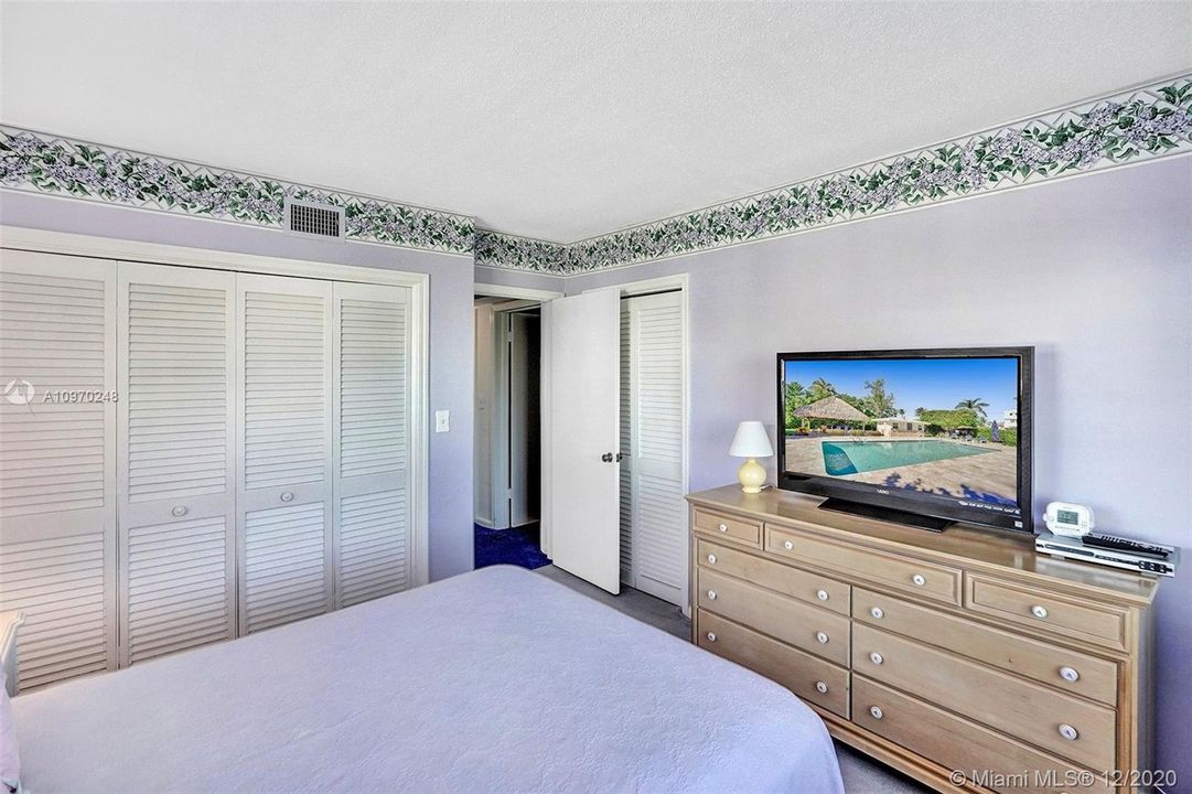 Recently Sold: $625,000 (3 beds, 2 baths, 1200 Square Feet)