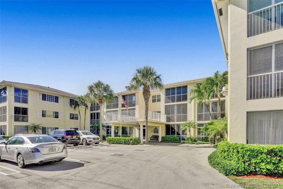 Recently Sold: $625,000 (3 beds, 2 baths, 1200 Square Feet)