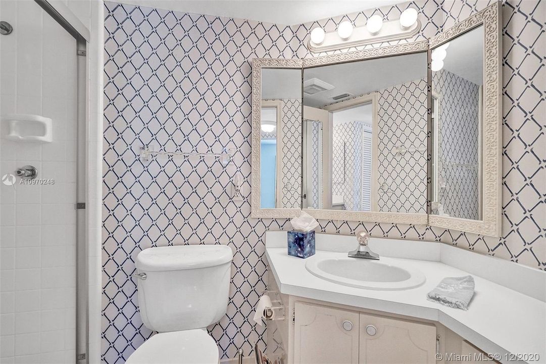 Recently Sold: $625,000 (3 beds, 2 baths, 1200 Square Feet)