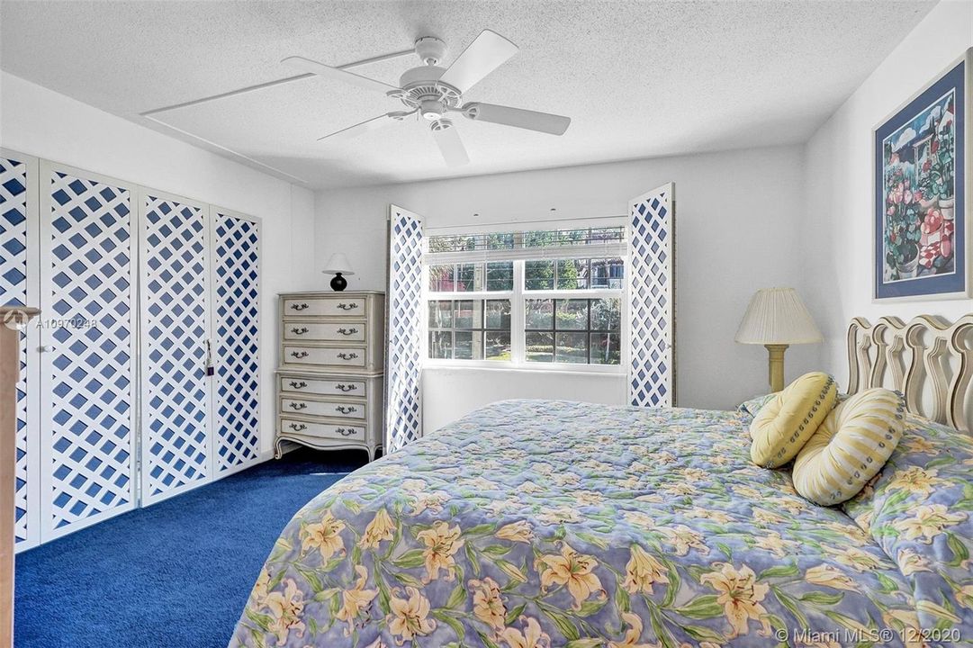 Recently Sold: $625,000 (3 beds, 2 baths, 1200 Square Feet)
