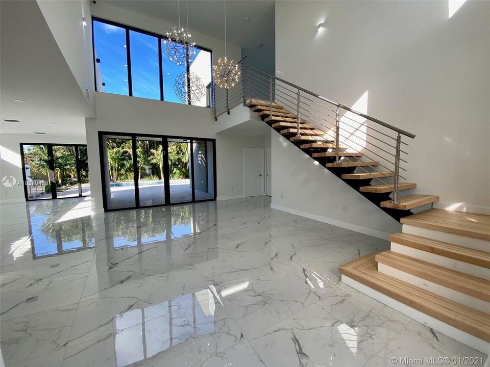 Recently Sold: $1,499,000 (3 beds, 3 baths, 0 Square Feet)