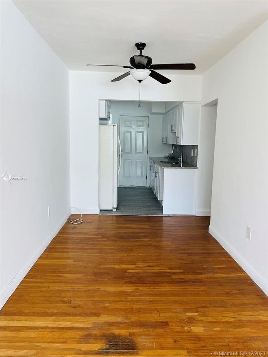 Recientemente alquilado: $1,400 (1 camas, 1 baños, 800 Pies cuadrados)