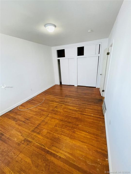 Recientemente alquilado: $1,400 (1 camas, 1 baños, 800 Pies cuadrados)