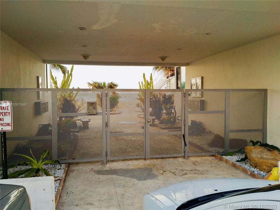 Recientemente alquilado: $1,400 (1 camas, 1 baños, 800 Pies cuadrados)