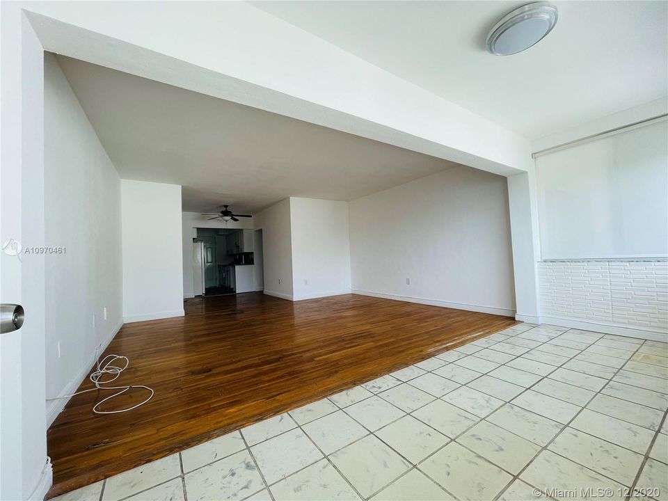 Recientemente alquilado: $1,400 (1 camas, 1 baños, 800 Pies cuadrados)