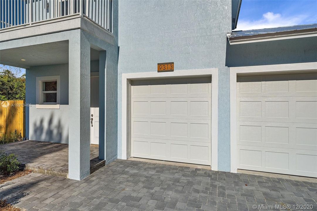 Недавно продано: $599,999 (3 спален, 3 ванн, 2602 Квадратных фут)