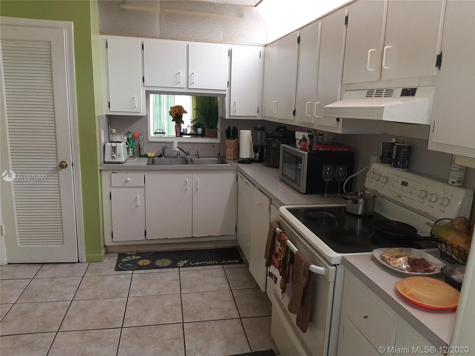 Vendido Recientemente: $494,900 (0 camas, 0 baños, 3625 Pies cuadrados)