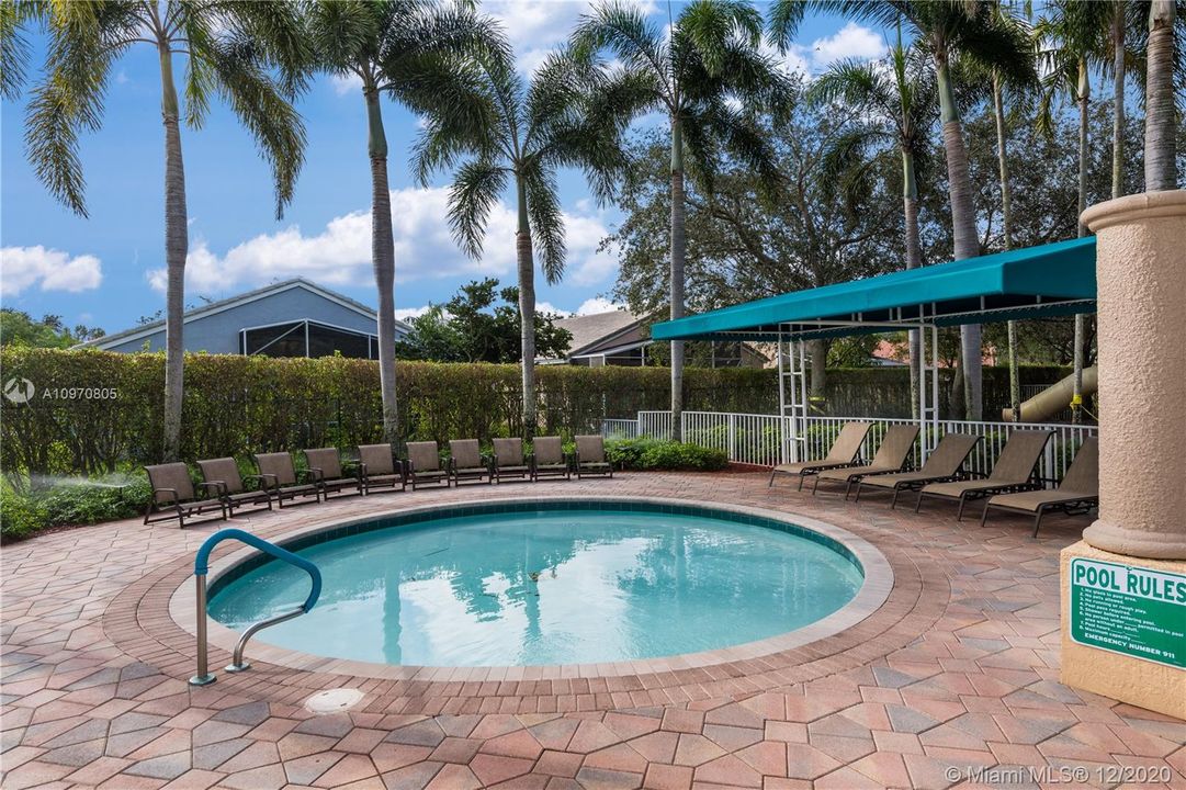 Recently Rented: $3,980 (4 beds, 2 baths, 2143 Square Feet)