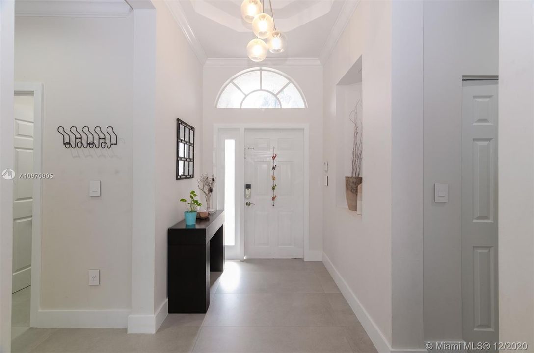 Recently Rented: $3,980 (4 beds, 2 baths, 2143 Square Feet)