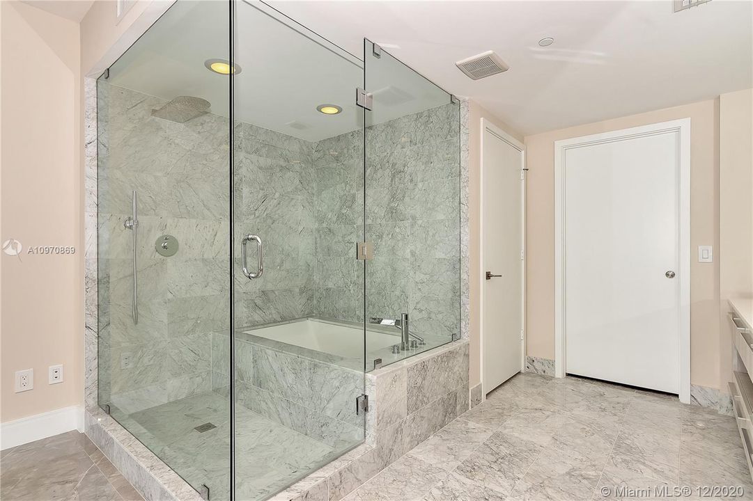 Недавно арендовано: $5,900 (3 спален, 3 ванн, 1635 Квадратных фут)