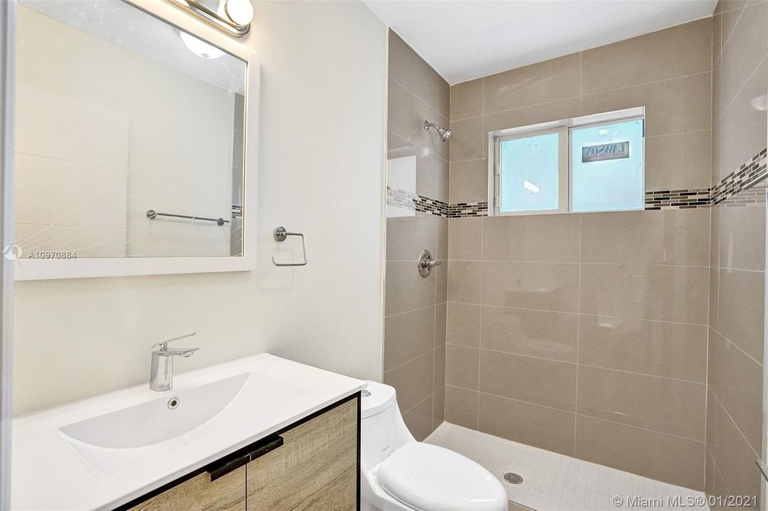 Recently Sold: $525,000 (0 beds, 0 baths, 2428 Square Feet)