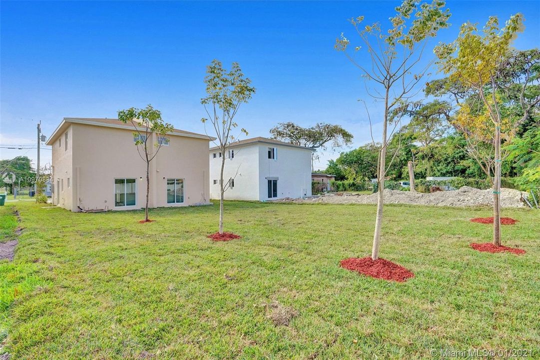 Recently Sold: $525,000 (0 beds, 0 baths, 2428 Square Feet)