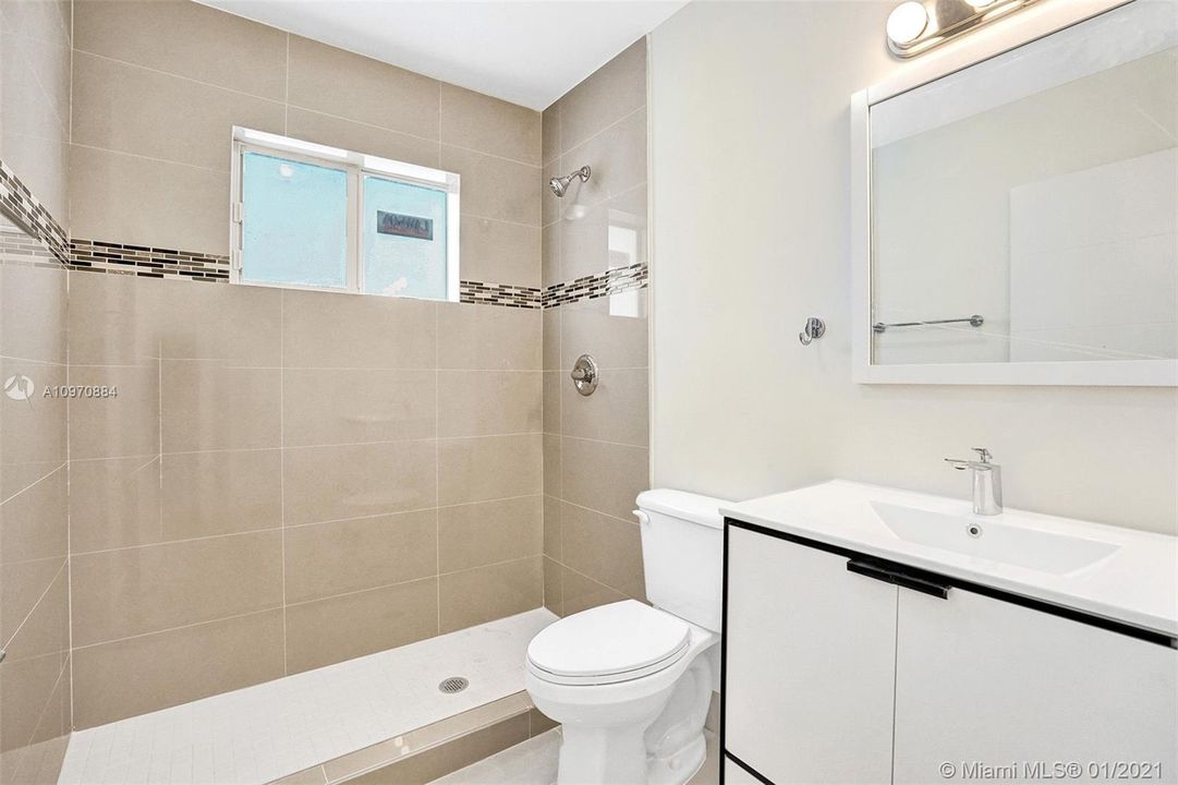 Recently Sold: $525,000 (0 beds, 0 baths, 2428 Square Feet)