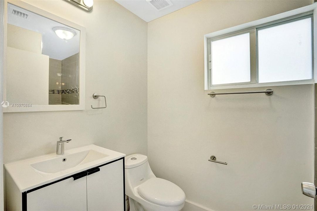 Recently Sold: $525,000 (0 beds, 0 baths, 2428 Square Feet)