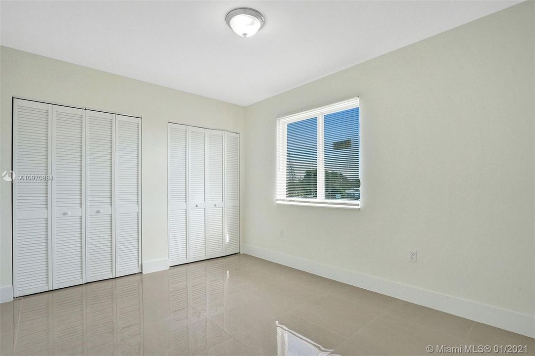 Recently Sold: $525,000 (0 beds, 0 baths, 2428 Square Feet)