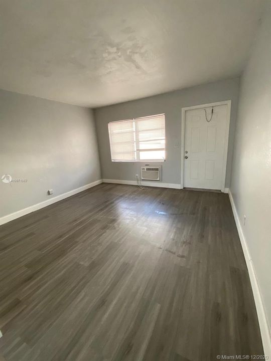 Recently Rented: $1,000 (1 beds, 1 baths, 0 Square Feet)