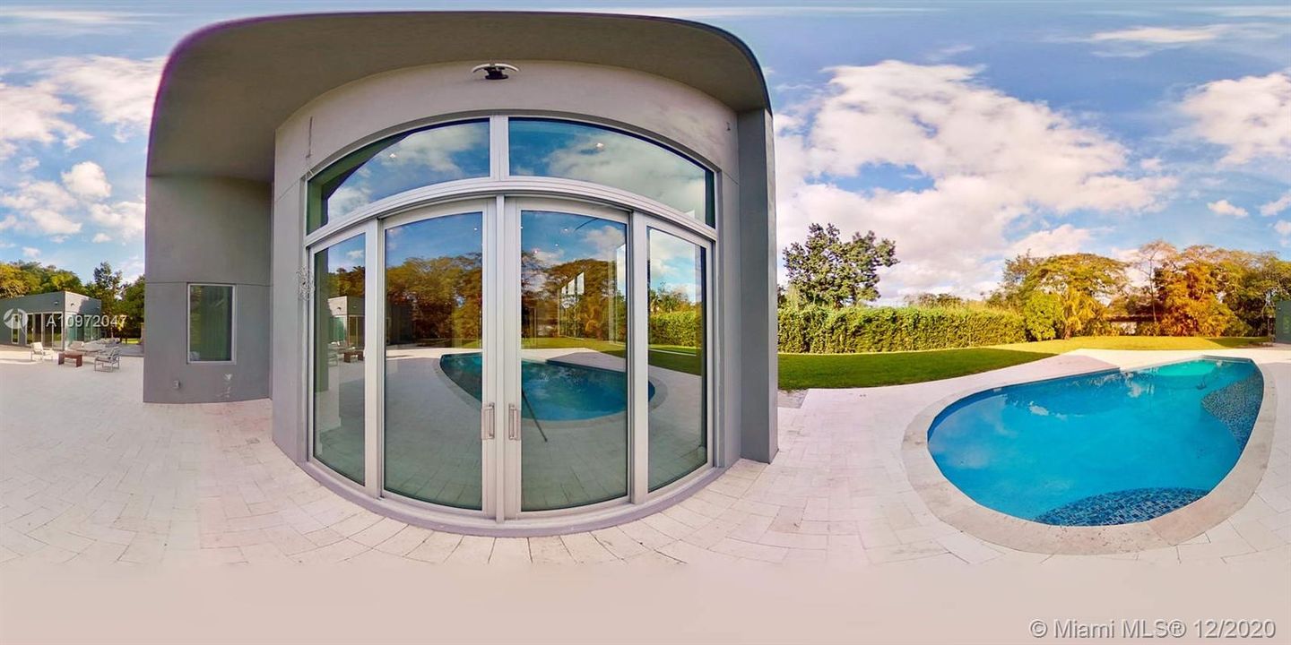 Recently Sold: $1,290,000 (4 beds, 3 baths, 2649 Square Feet)