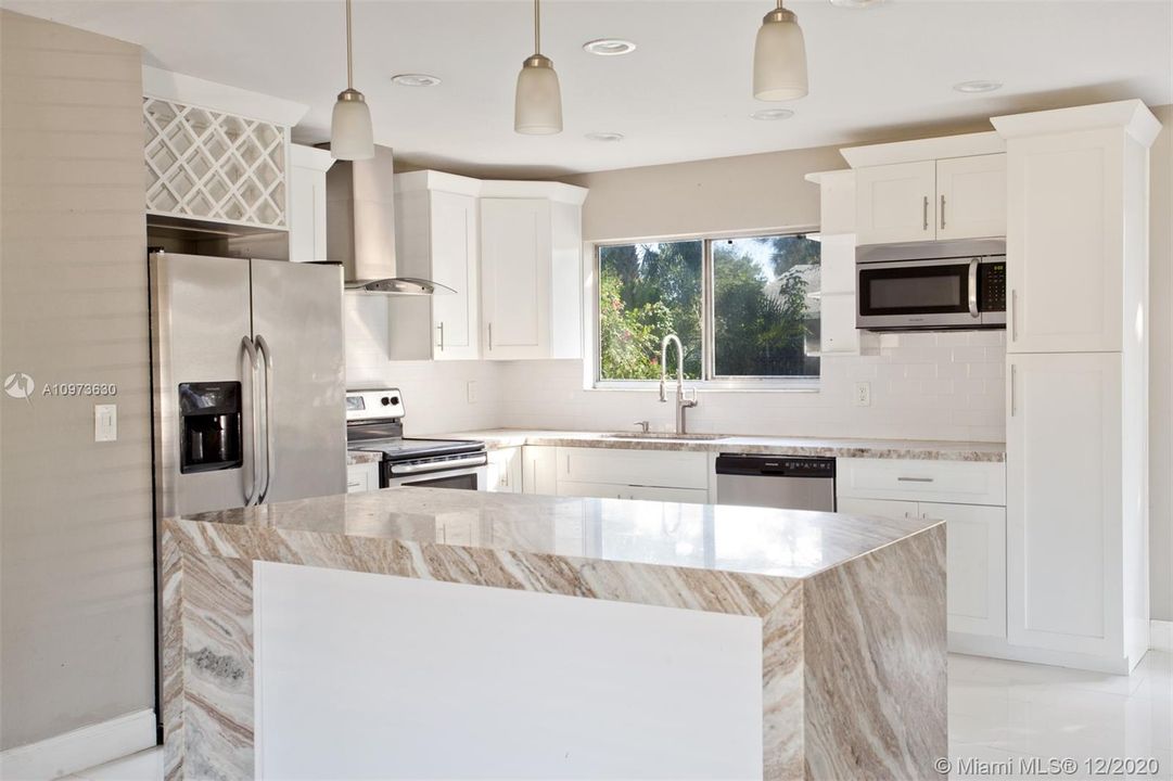 Kitchen with island