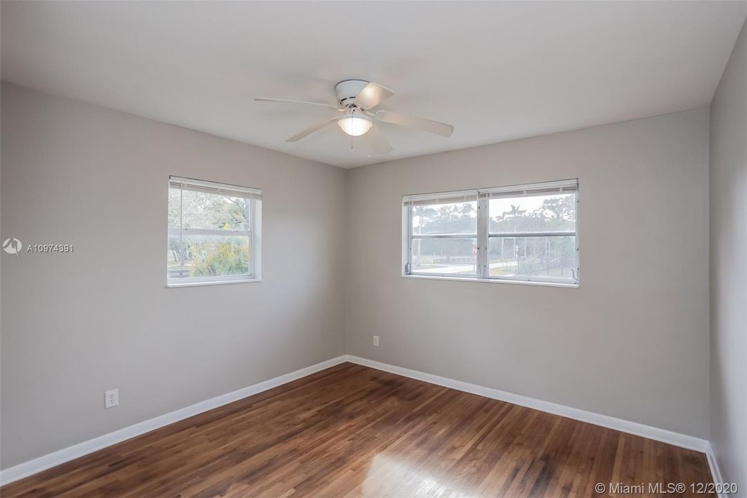 Recientemente alquilado: $2,175 (3 camas, 2 baños, 1686 Pies cuadrados)