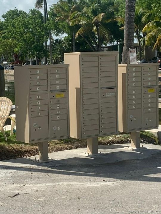 Private Mailbox for each Resident plus Package delivery Large Boxes