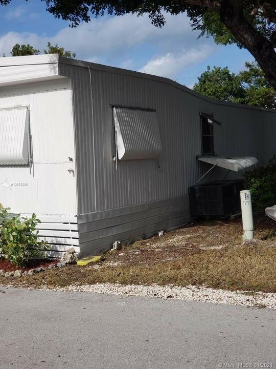 Vendido Recientemente: $47,500 (2 camas, 1 baños, 0 Pies cuadrados)