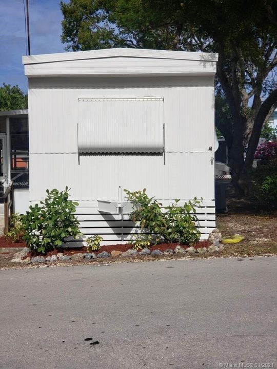 Vendido Recientemente: $47,500 (2 camas, 1 baños, 0 Pies cuadrados)